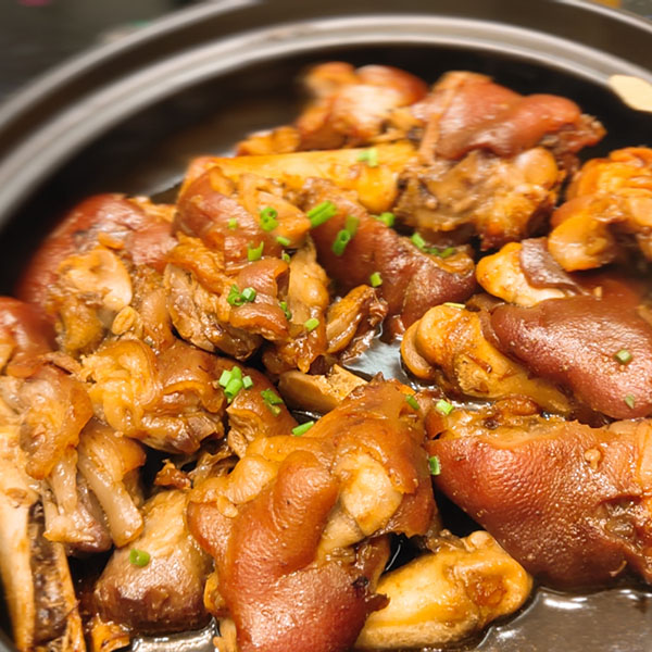 月末小聚餐，上海慧騰暢聊吃貨的的文化